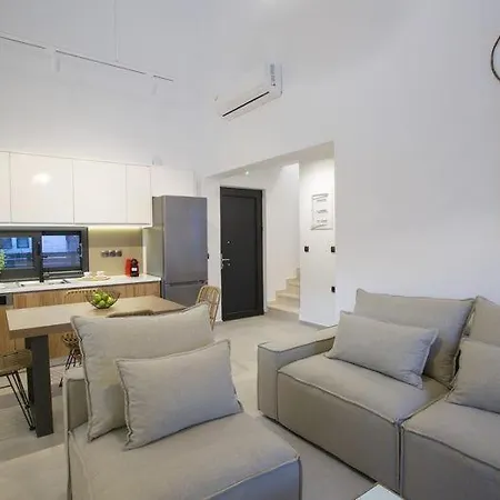 Seascape - Beachfront Villa *