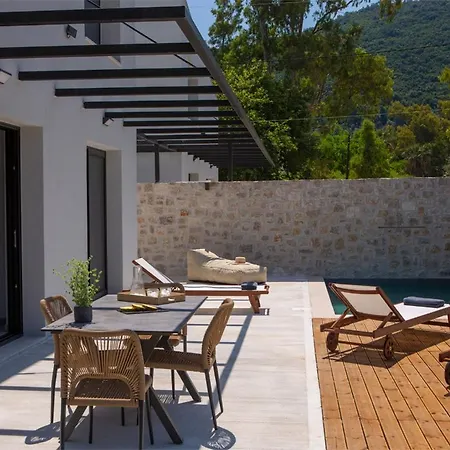 Seascape - Beachfront Vasiliki