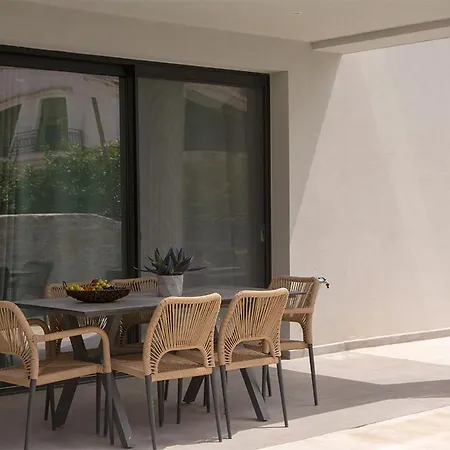 Seascape - Beachfront Vilă Vasiliki