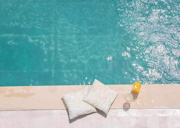 Seascape - Beachfront *