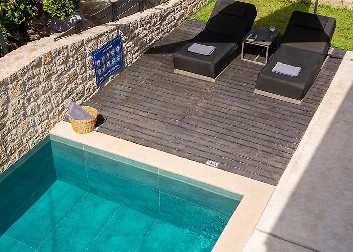 Seascape - Beachfront Vilă